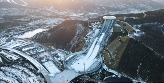 网易：冰雪场馆建设驶入快行道，气膜结构与装配式建筑抢眼